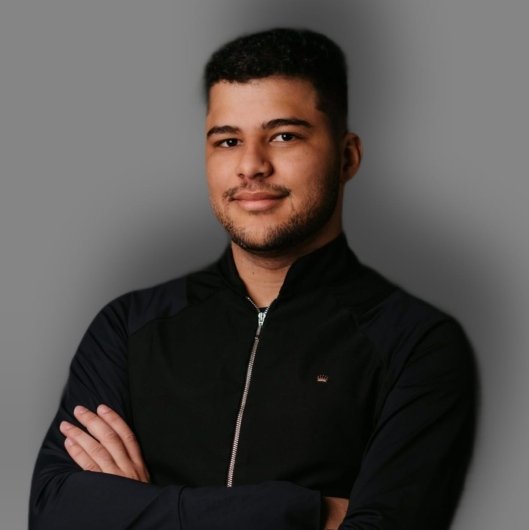 Dr. Tauã Veloso Araújo