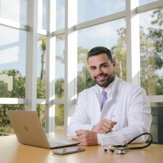 Dr. Caio Nuto