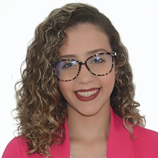 Larissa Thereza dos Santos Medeiros