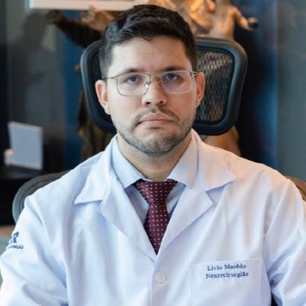 Dr. Lívio Pereira de Macêdo