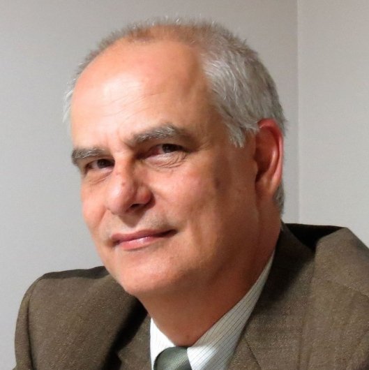 Prof. Carlos Eduardo Soares Silvado