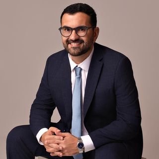 Dr. Adolfo Cezar Nunes Casimiro