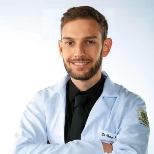 Dr. Victor Natale Cardoso