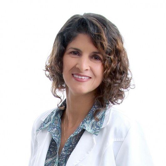Elaine Loures