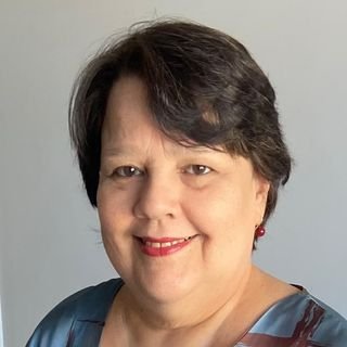 Dra. Ana Cláudia Martins de Carvalho Rodrigues
