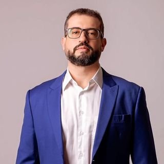 Dr. Daniel Gonçalves Leal Araujo