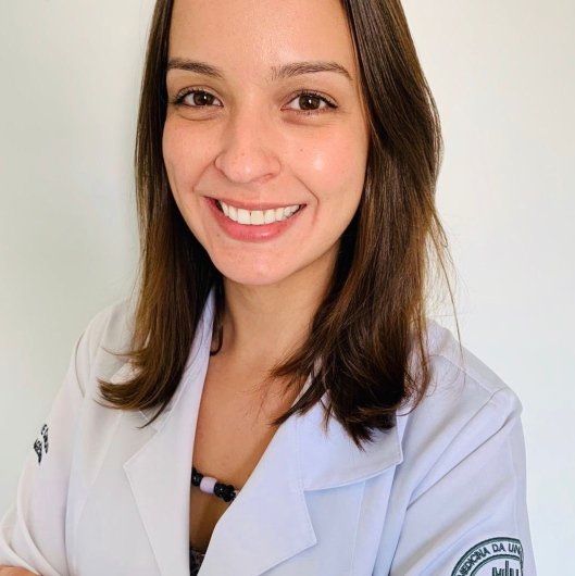 Dra. Melissa Meneguetti