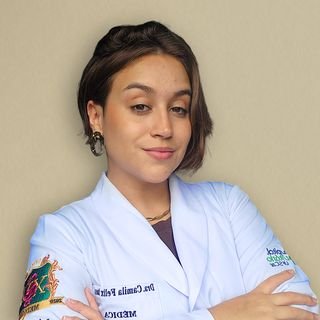 Dra. Camila Felix Rossi