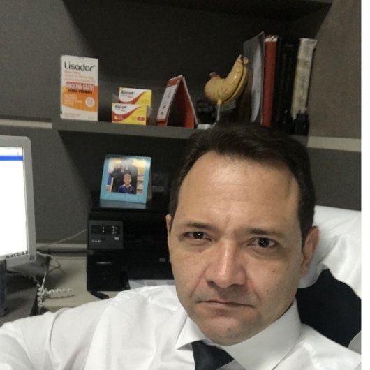 Dr. Edson Portela