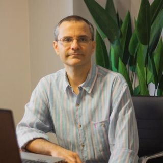Dr. Alexandre de Almeida Tavares