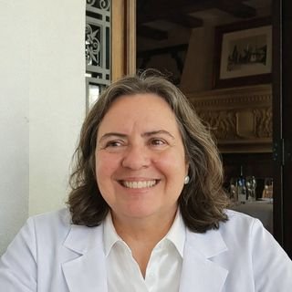 Dra. Cláudia Sampaio Rodrigues