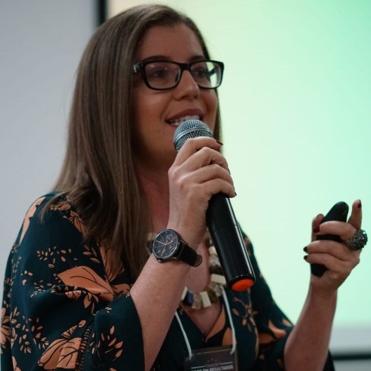 Dra. Cristina Rezende Carvalho Castilho
