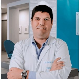 Dr. Rodrigo Azevedo Loureiro