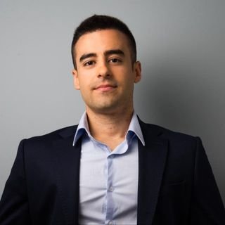Dr. Rafael Zonzini Vicente Veiga