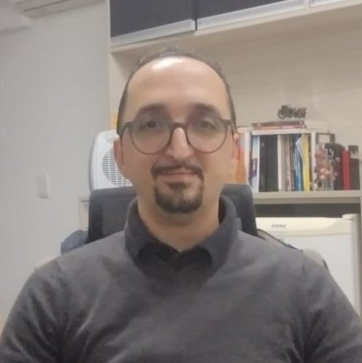 Dr. Jader Miotto