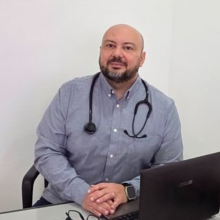 Dr. Alexandre Bardaouil Bortoletto