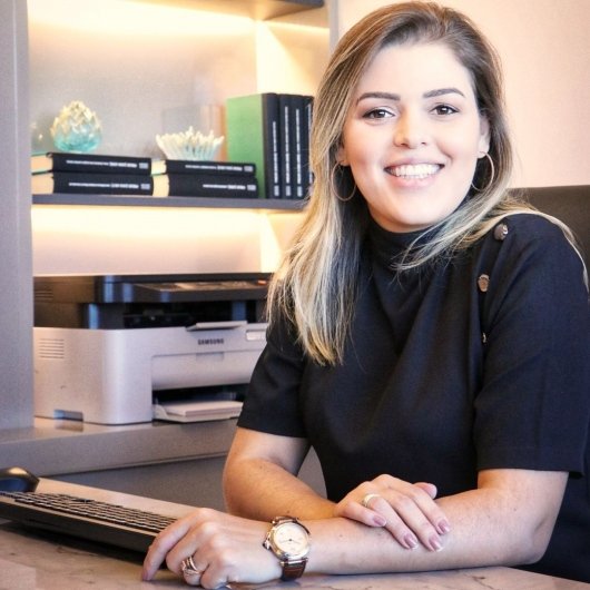 Dra. Adriana Rabelo