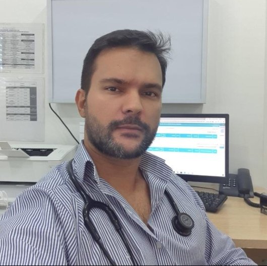 Adriano César Rebello De Souza