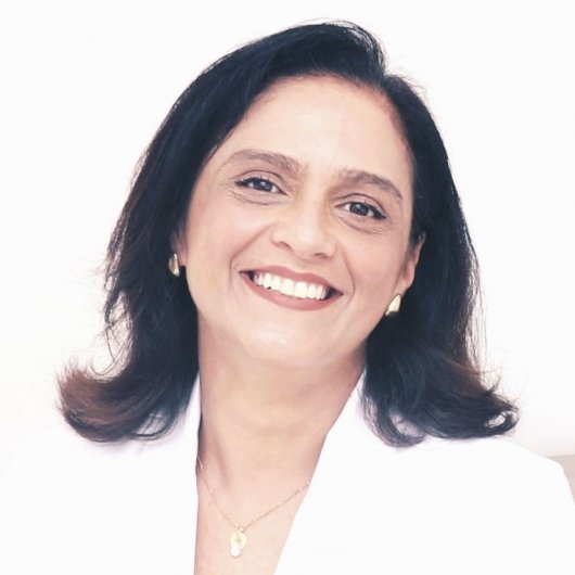Dra. Luciana de Carvalho