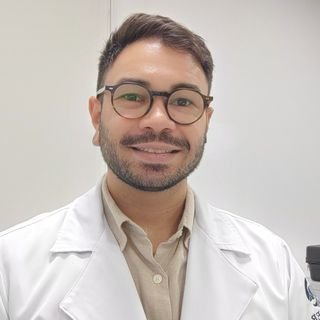 Dr. Jonas Santos