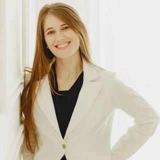 Dra. Solange Aparecida Ribeiro