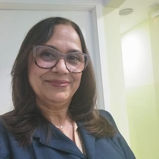 Ana Lúcia de Moraes Silva