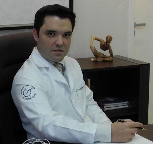 Dr. Tiago Sampaio Soler