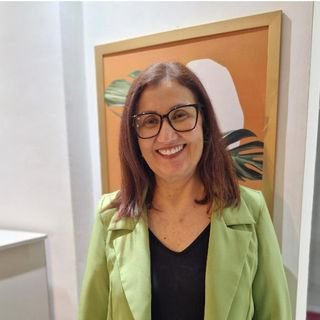 Dra. Teresa Helena Gambarra