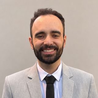 Dr. Caique Mendes