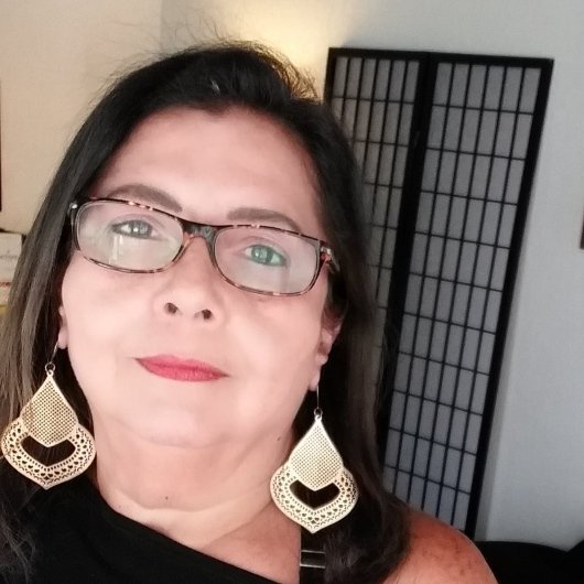 Celia Siqueira