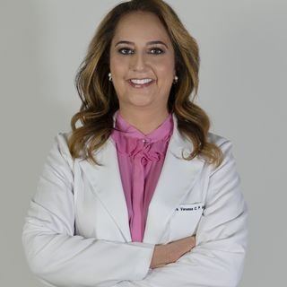 Dra. Vanessa Cristina Do Prado Quelhas