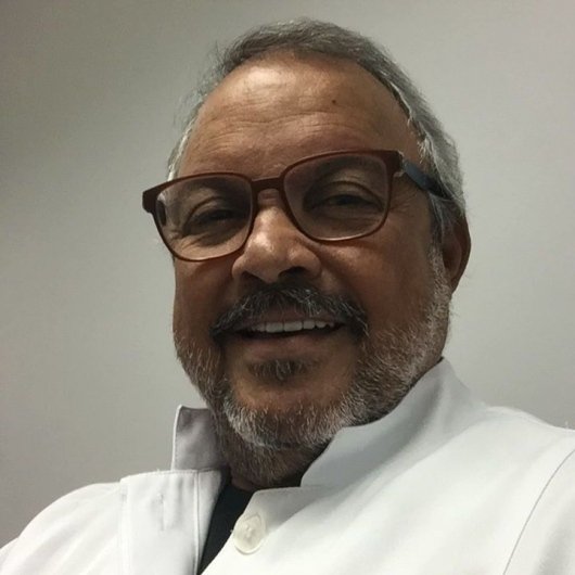 Dr. Iaponan Marins