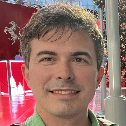Dr. Eduardo Dalla Bernardina Fraga