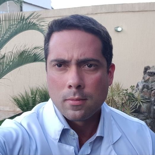 Dr. Ronney Eustorgio Machado