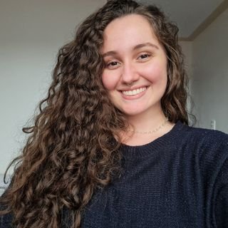Dra. Andressa Martins