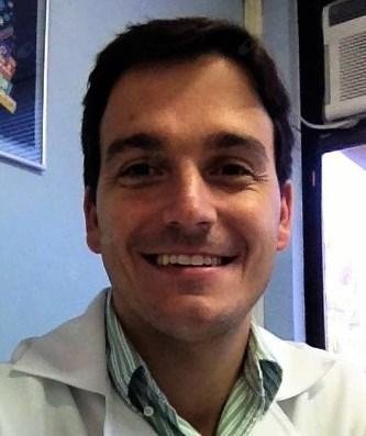 Dr. Rafael Petros