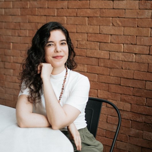 Dra. Lara Miranda