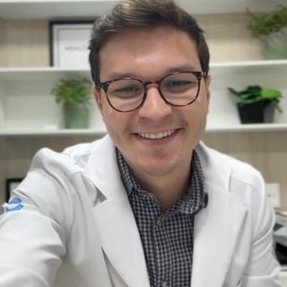 Dr. Lucas Fortes Portela Ferreira