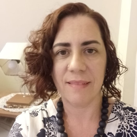 Prof. Cristiane Pellegrini