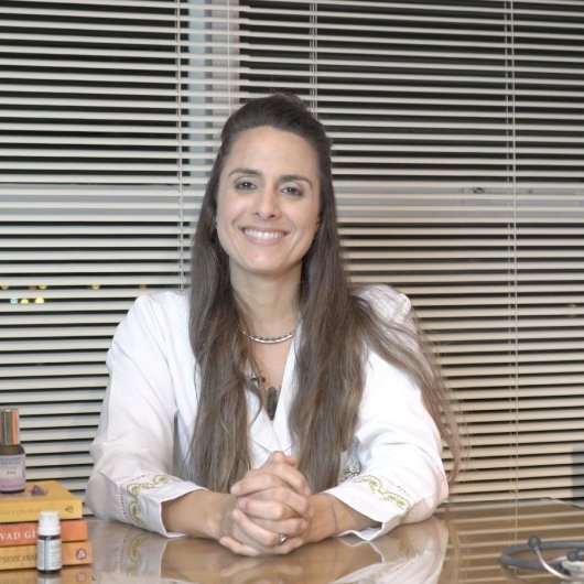 Dra. Katryn Ribeiro