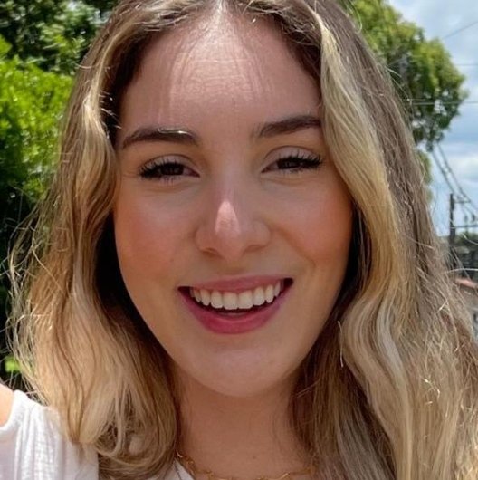 Maria Clara Sampaio