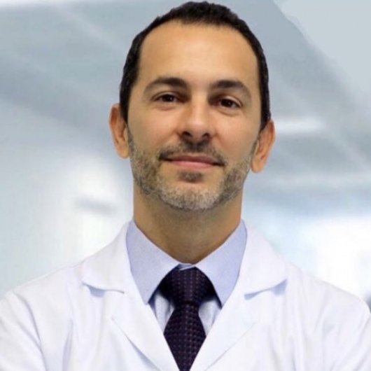 Dr. Bruno José Miranda