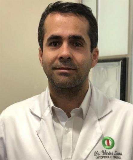 Dr. Wander Sousa Santos