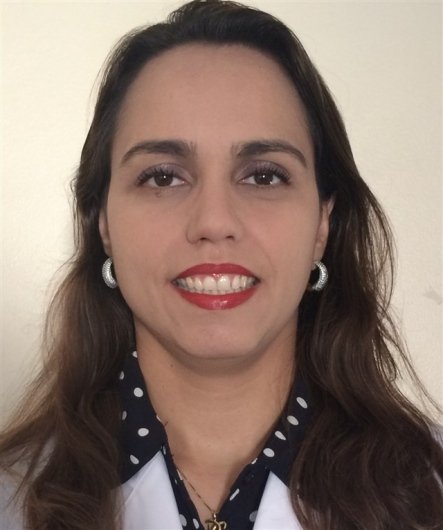 Dra. Christina Cordeiro Benevides de Magalhães