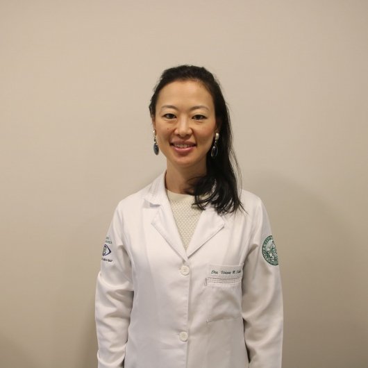 Dra. Viviane Sakata