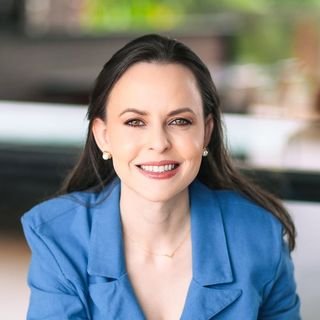 Dra. Lauren Jost