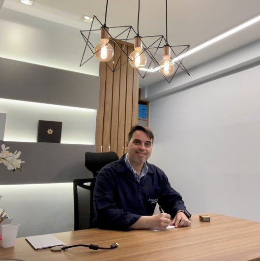 Dr. Fernando Gonçalves
