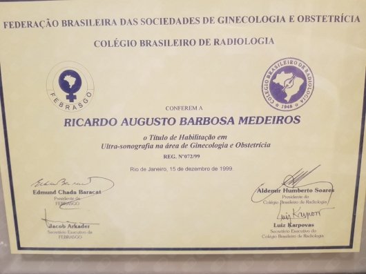 Dr. Ricardo Medeiros