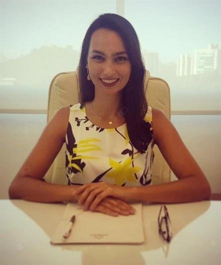 Bianca Apolinário Comério