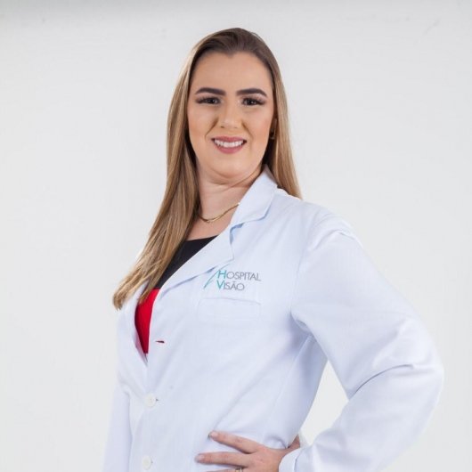 Dra. Camila Gadelha